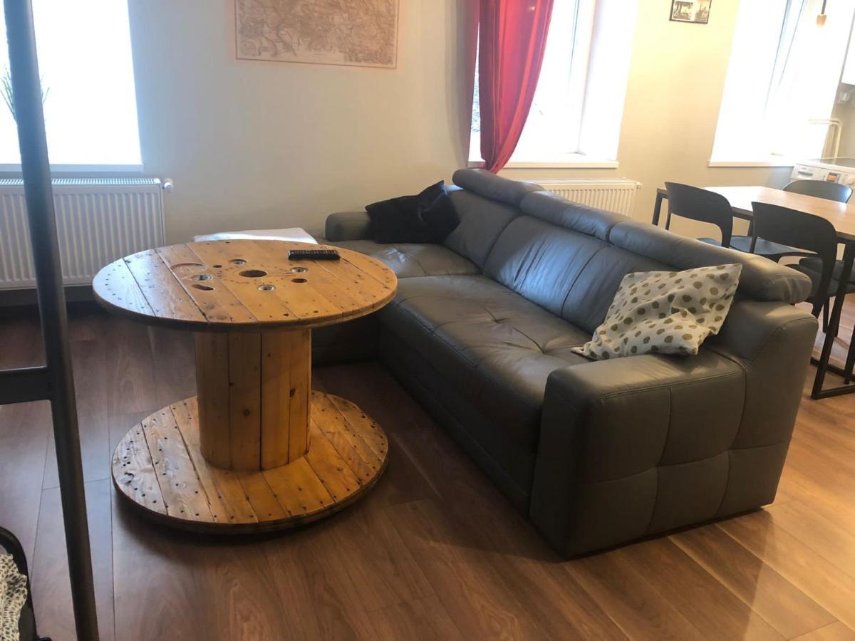 Apartament Srodmiescie 1 Sypialnia Oraz 1 Salon Lejlighed Wałbrzych Eksteriør billede